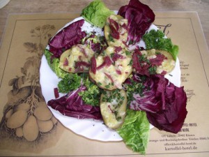 Überbackene Kartoffelschiffchen