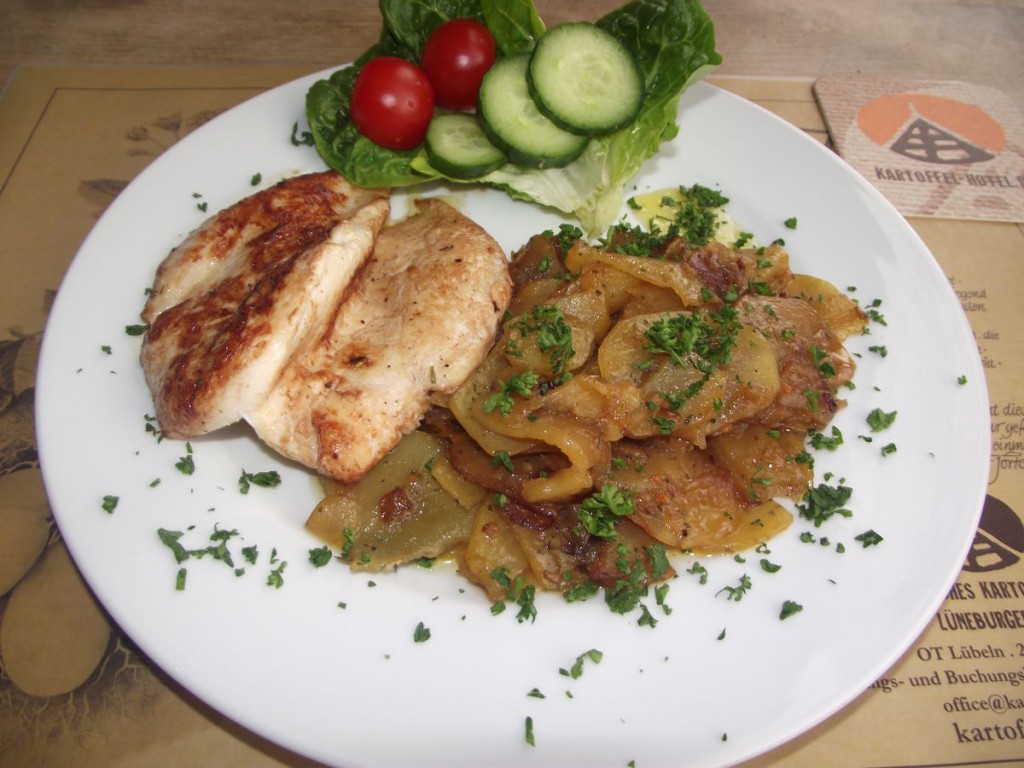 Pfälzer Weinkartoffeln mit Hähnchenbrust