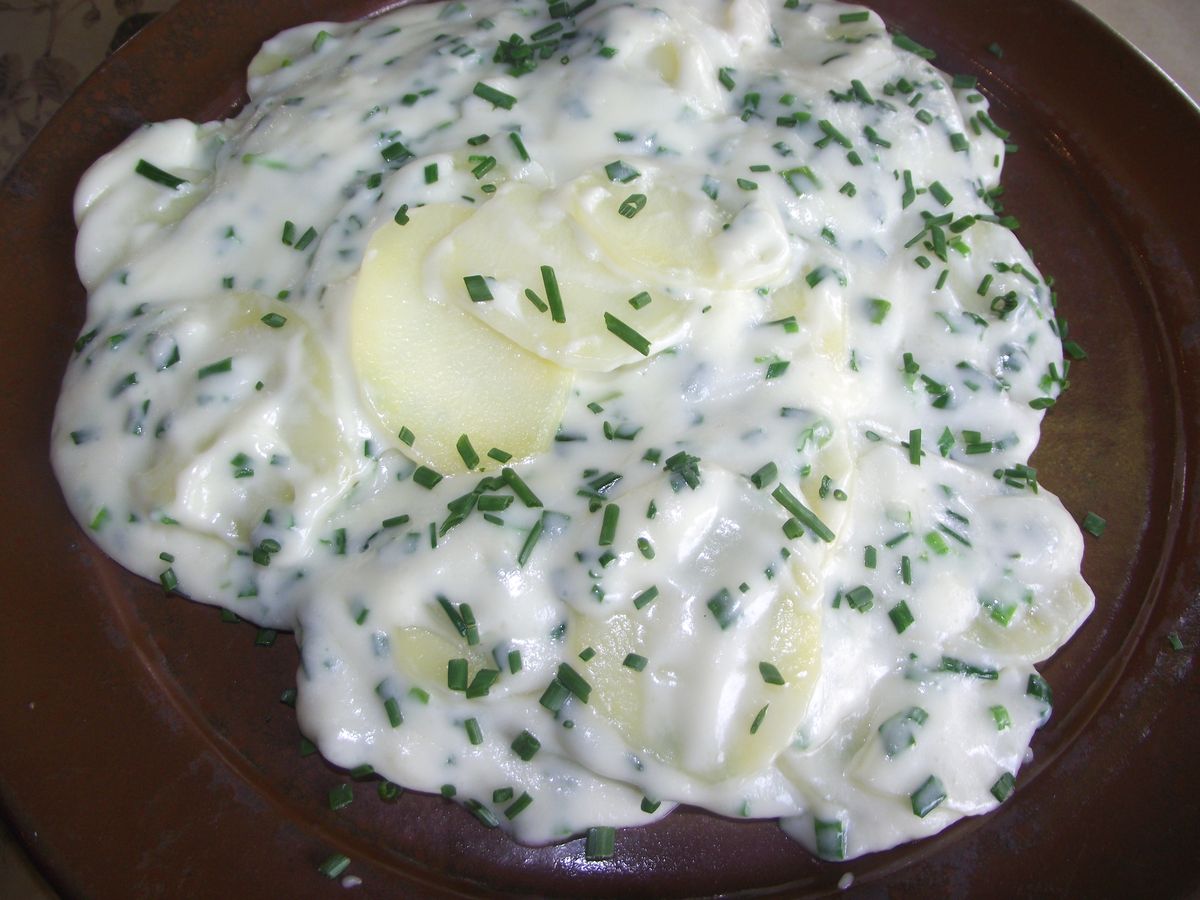 Rahmblättchen mit Schnittlauch