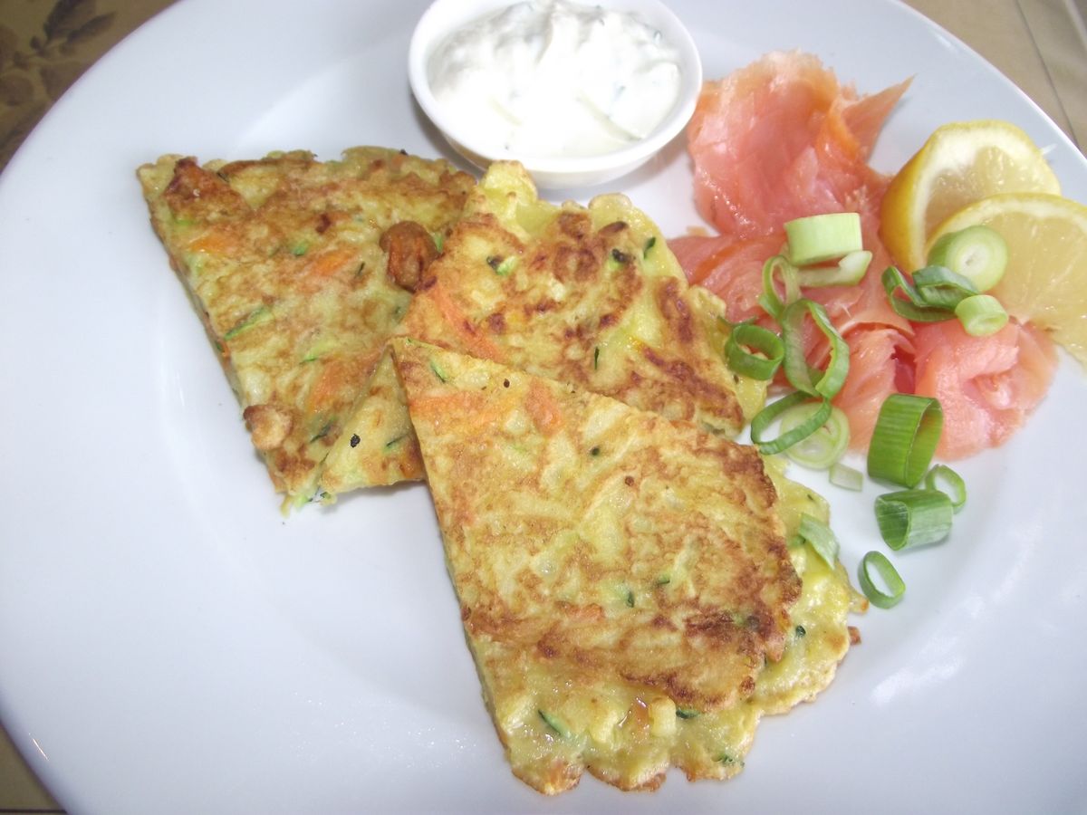 Gemüserösti mit Räucherlachs