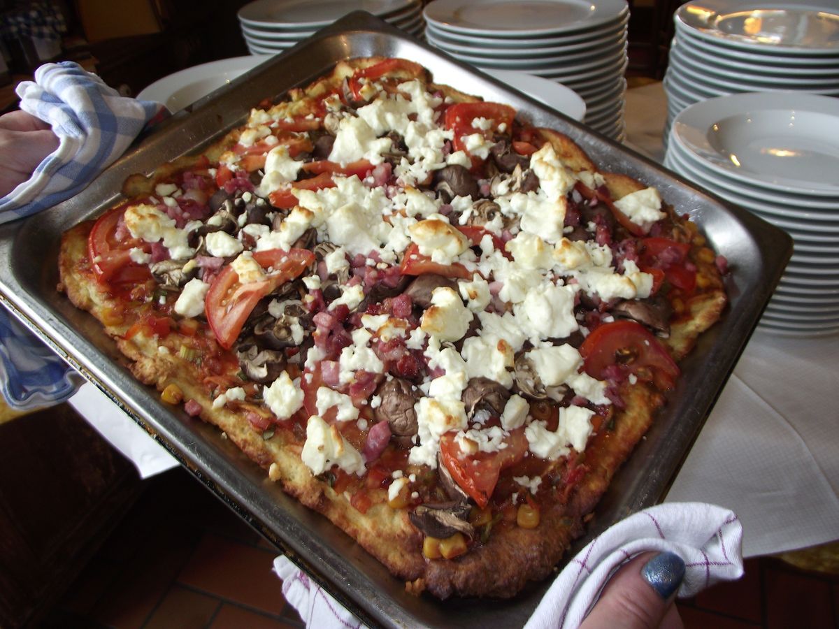 Kartoffelpizza mit Champignons