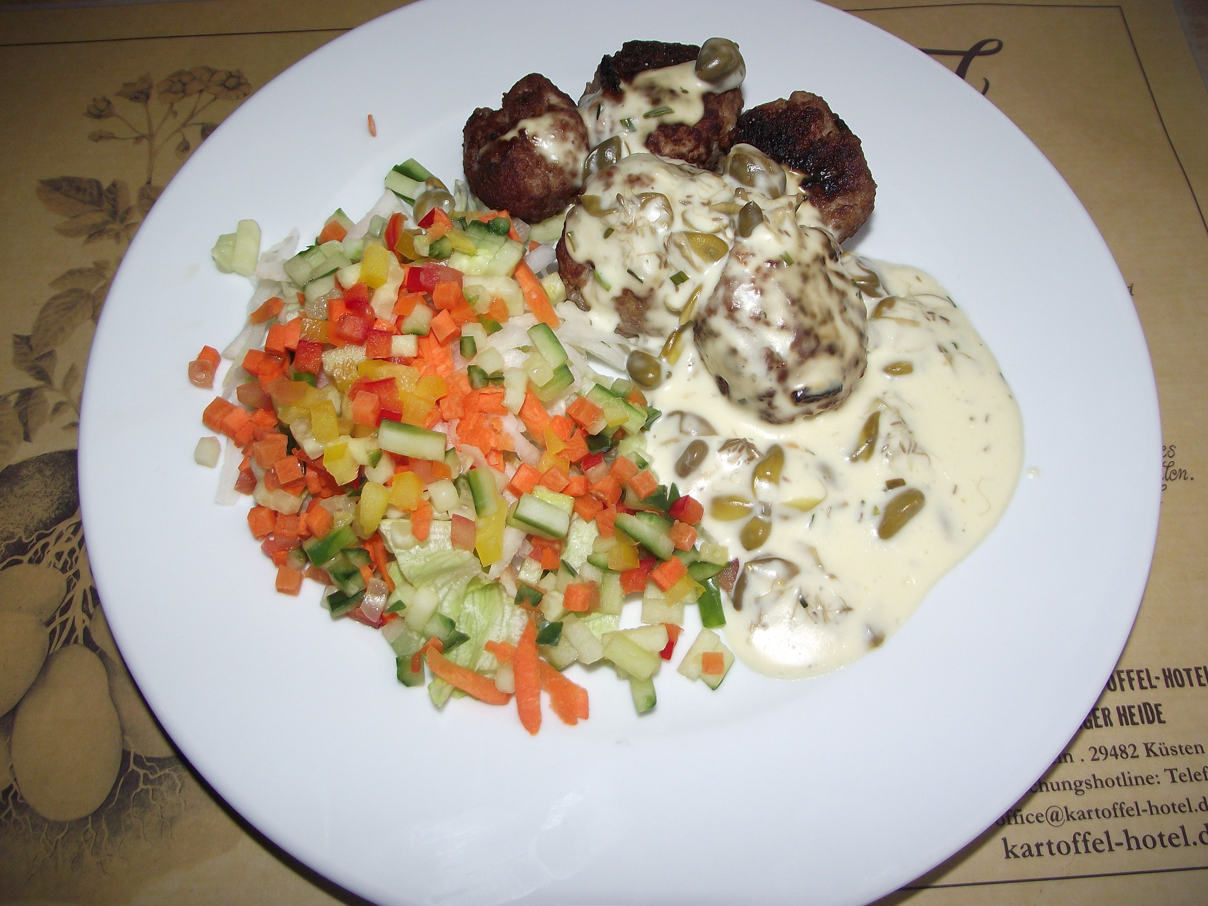 Bratklopse in süss-saurer-Sauce