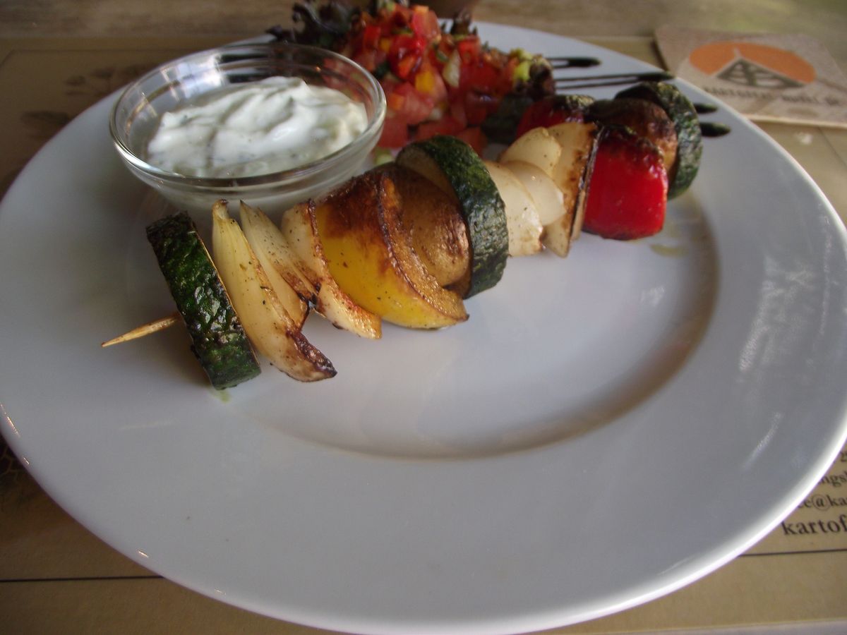 Israelische Kartoffel-Gemüse-Spiesschen